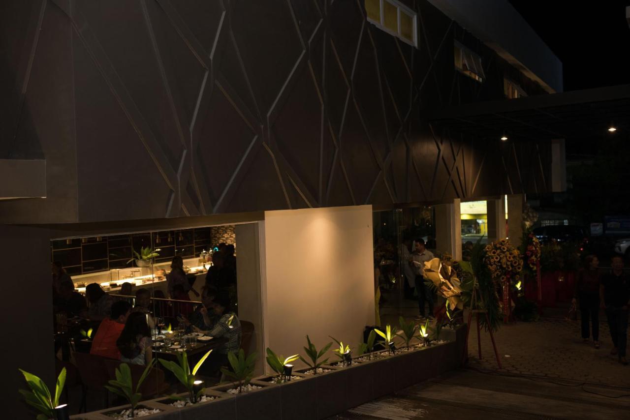 Hotel Areca Legazpi Eksteriør billede
