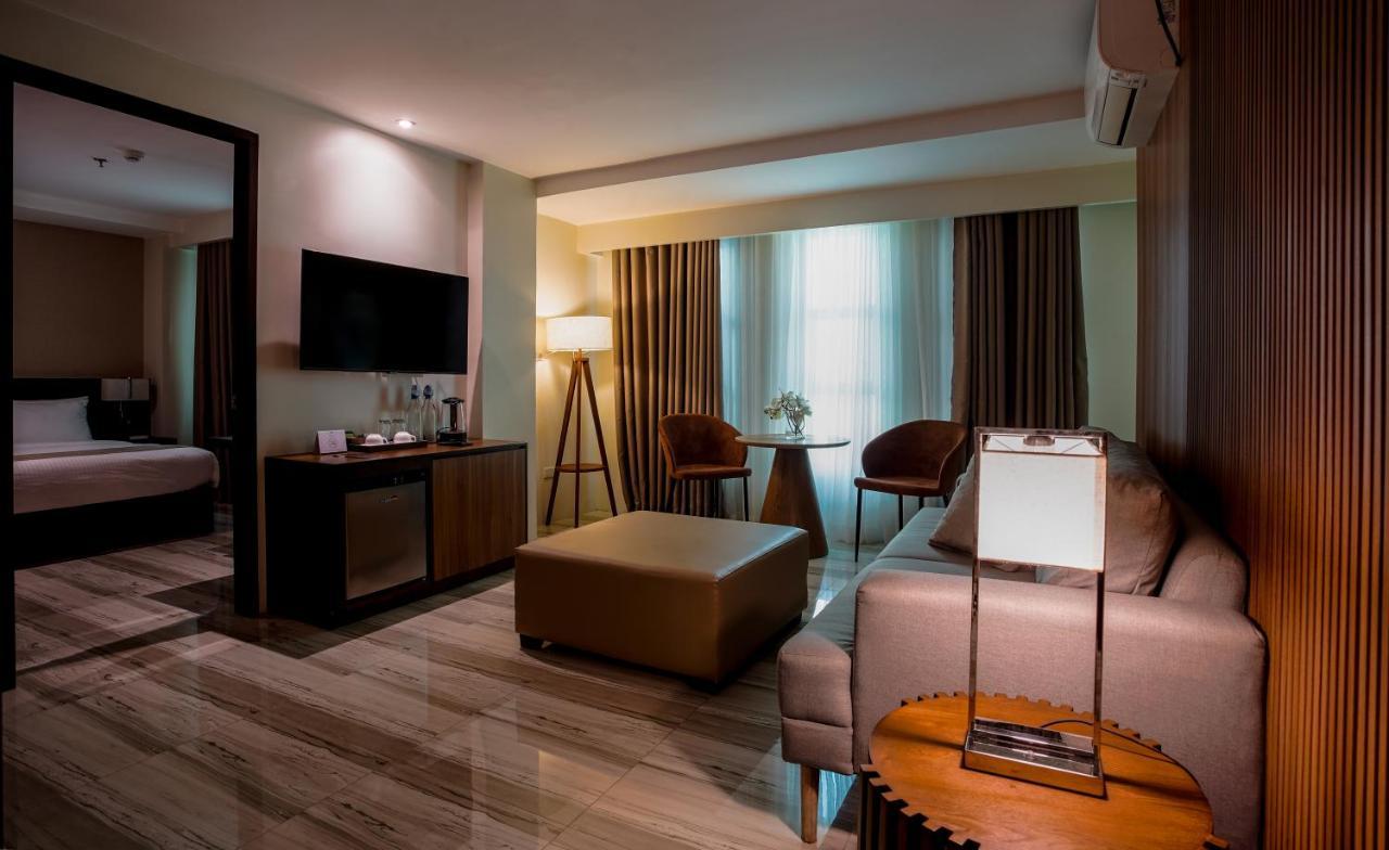 Hotel Areca Legazpi Eksteriør billede