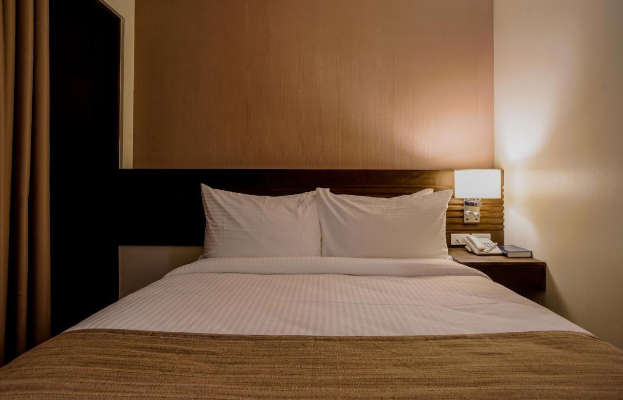 Hotel Areca Legazpi Eksteriør billede