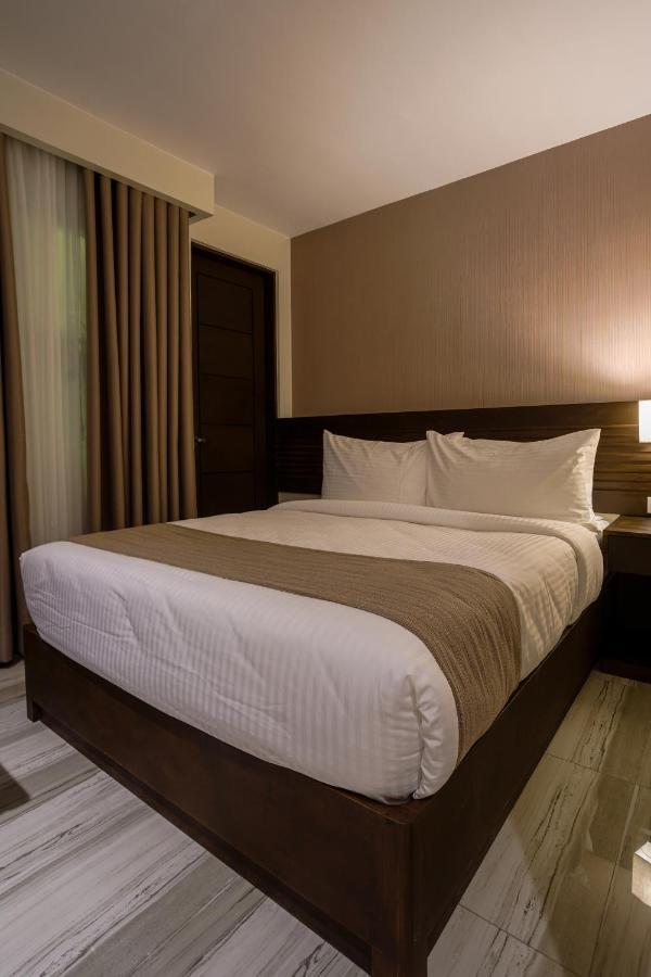 Hotel Areca Legazpi Eksteriør billede
