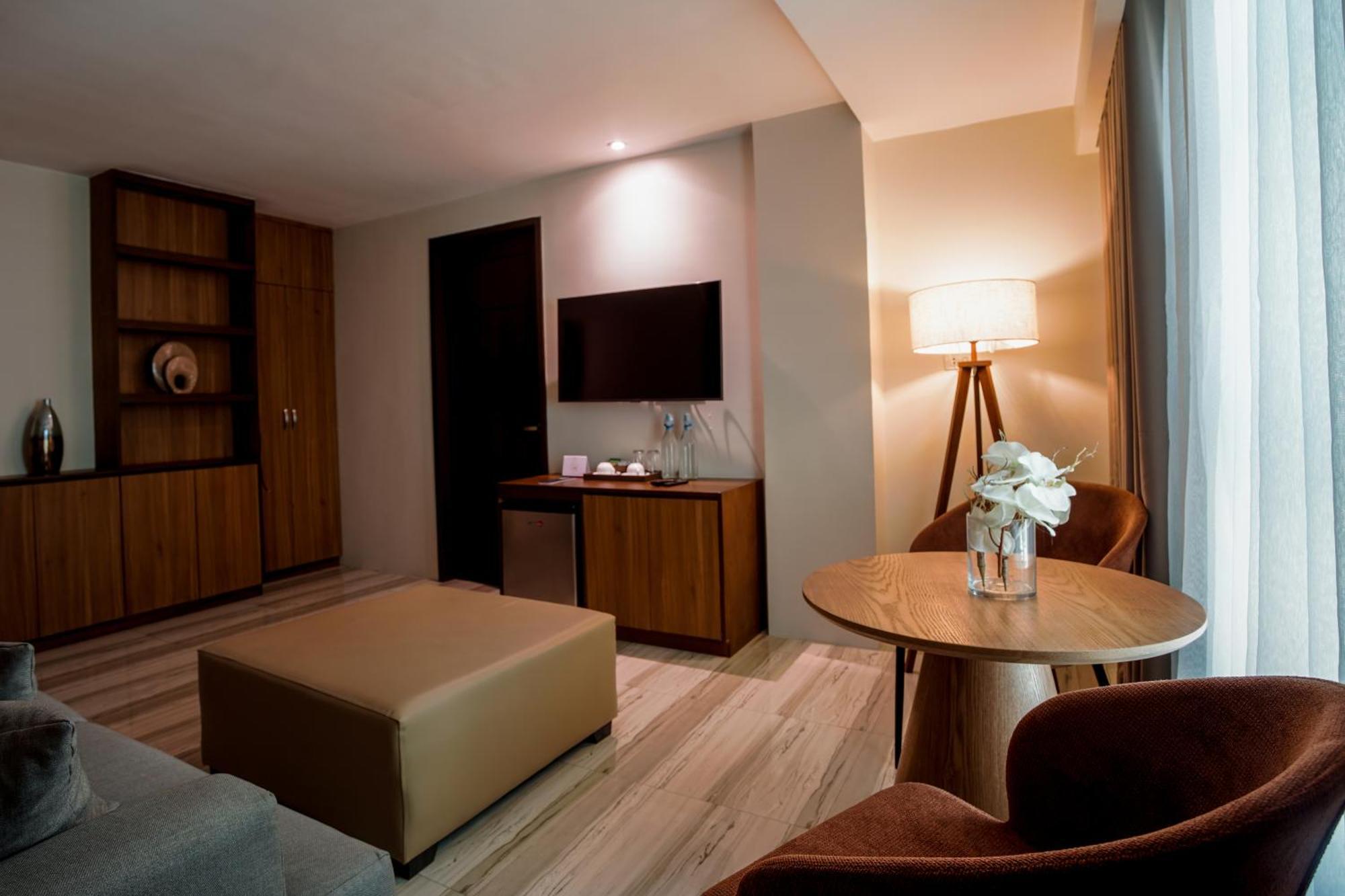 Hotel Areca Legazpi Eksteriør billede